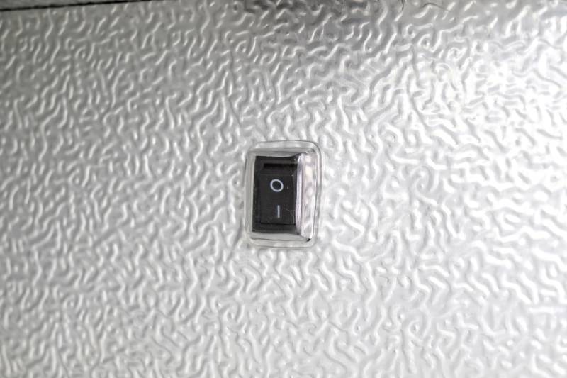 Flessenkoeler/ glazen of volle deur HUSKY C3-865-BK-NL/draaideuren detail 6